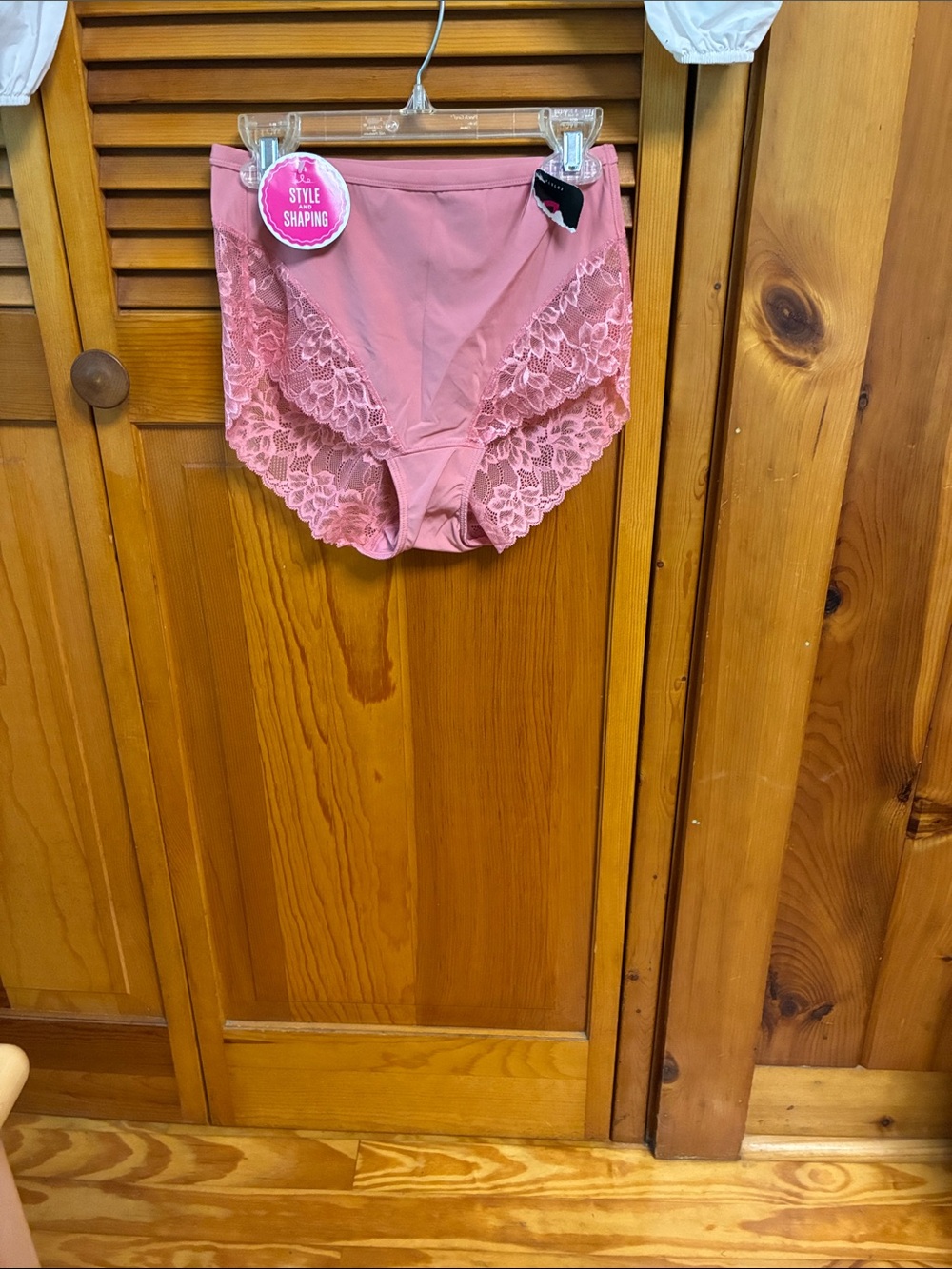 Maidenform Pink Lace-Trim High-Waist Shaping Briefs